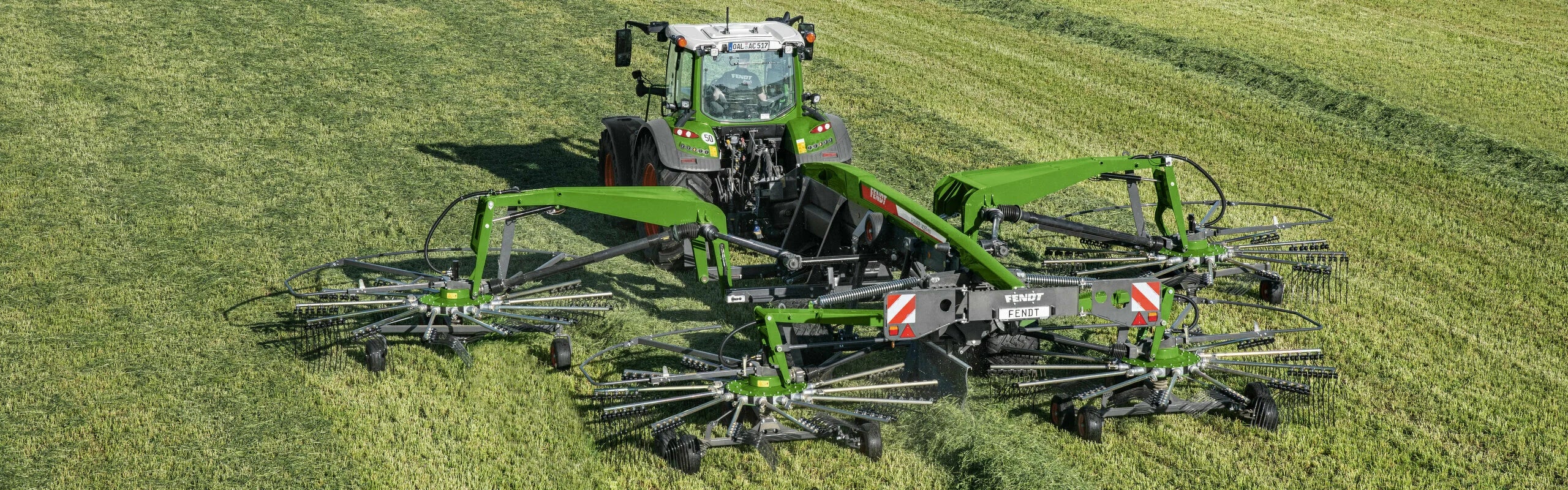 Fendt Former Hay Rake <br><h3>10 - 14m</h3>
