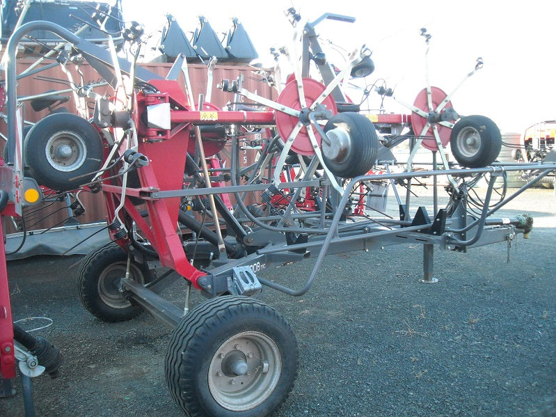 Massey Ferguson TD1008 TRC Trailing Tedder Rake