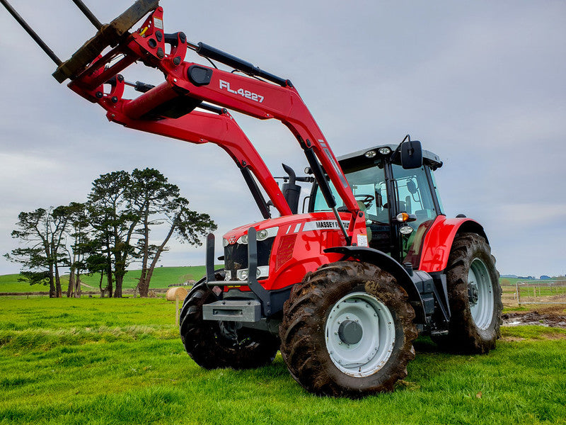 Massey Ferguson 7600 Series<br><h3>140 - 150 HP</h3>